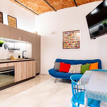 Cavour Central Apartment Турин Экстерьер фото