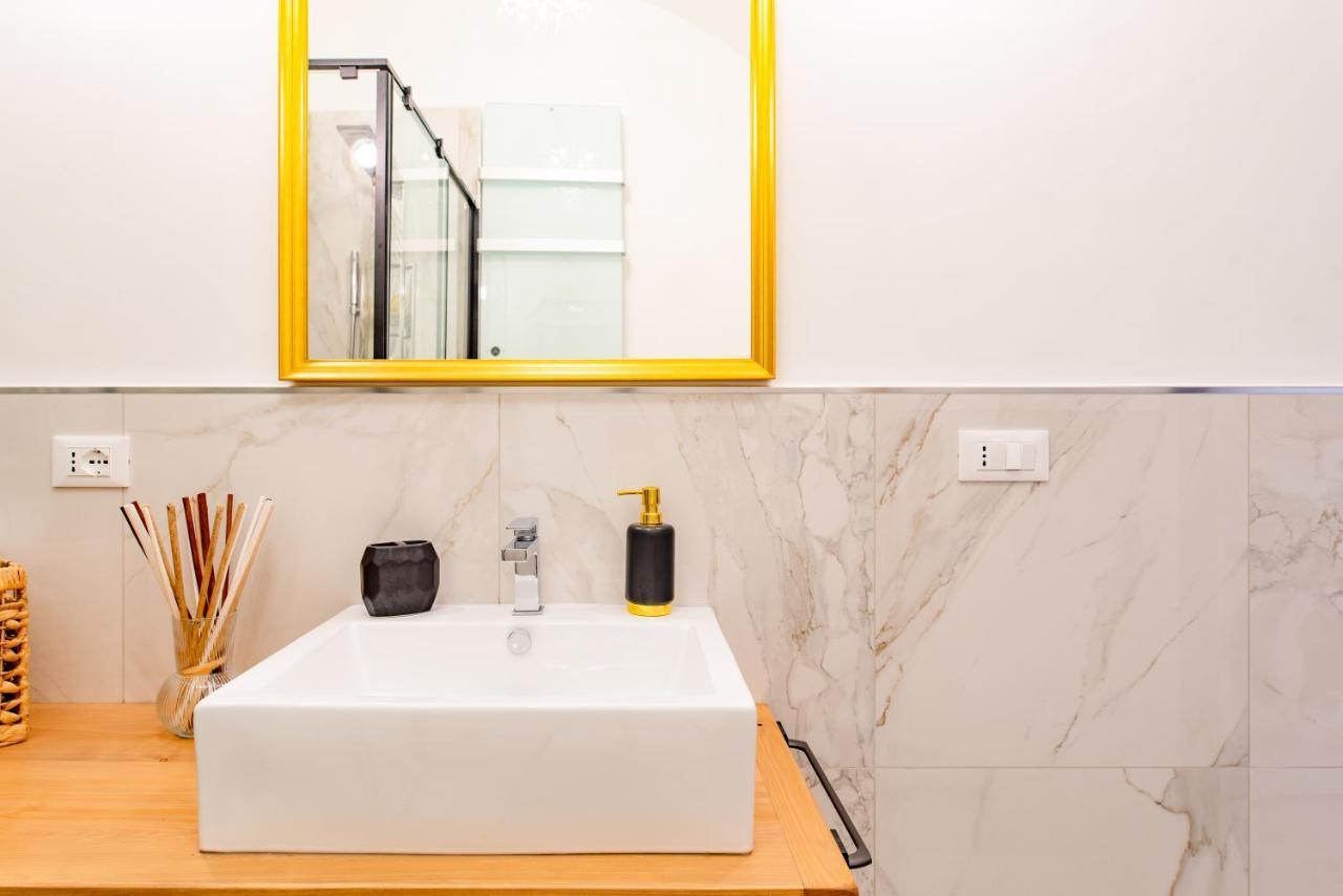 Cavour Central Apartment Турин Экстерьер фото
